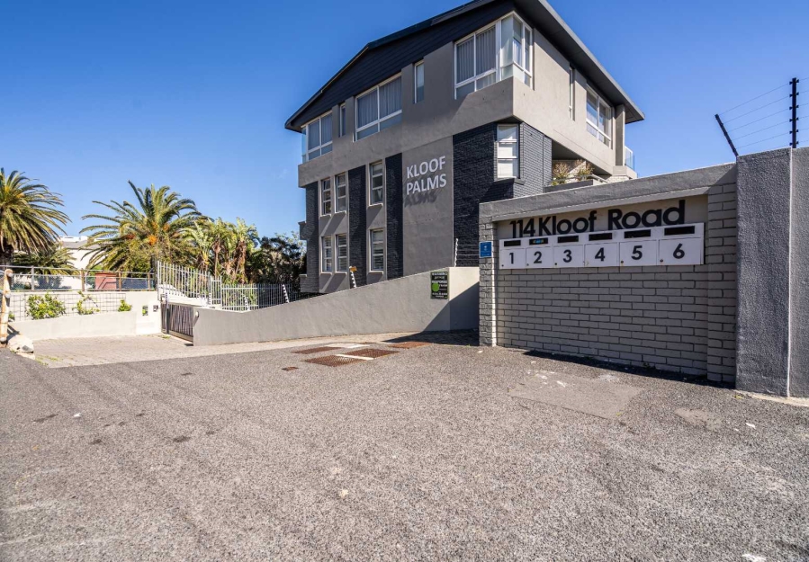 3 Bedroom Property for Sale in Bantry Bay Western Cape